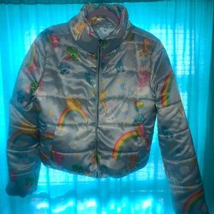 😍 Junior size Medium Teddy Bear/Rainbow Coat